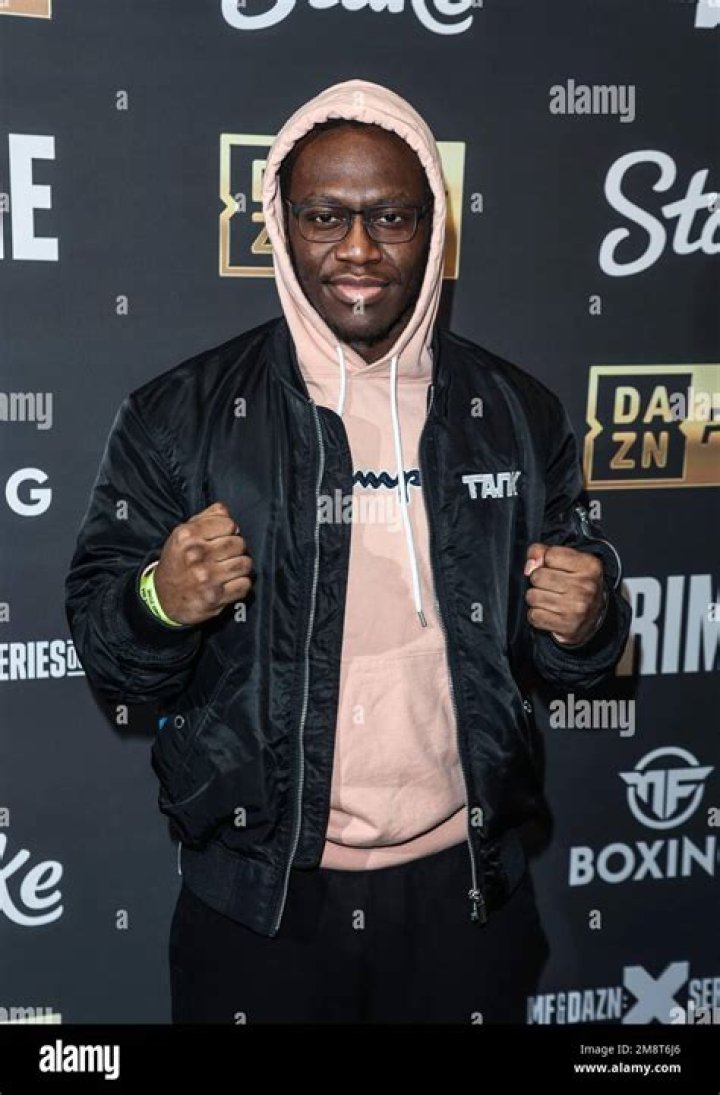 Deji Olatunji Biography, Age, Height, Relationship with KSI and Other Facts