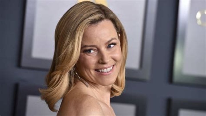 Elizabeth Banks Nude Unveiling: The Truth Behind the Controversy