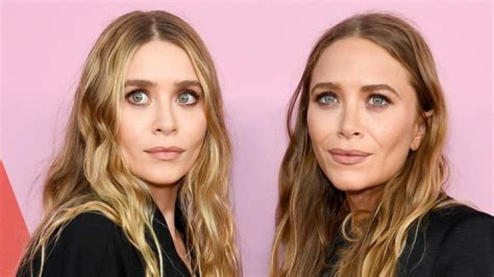 Everything We Know About The Olsen Twins' Parents ·
