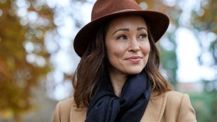 GleamVibe | Autumn Reeser