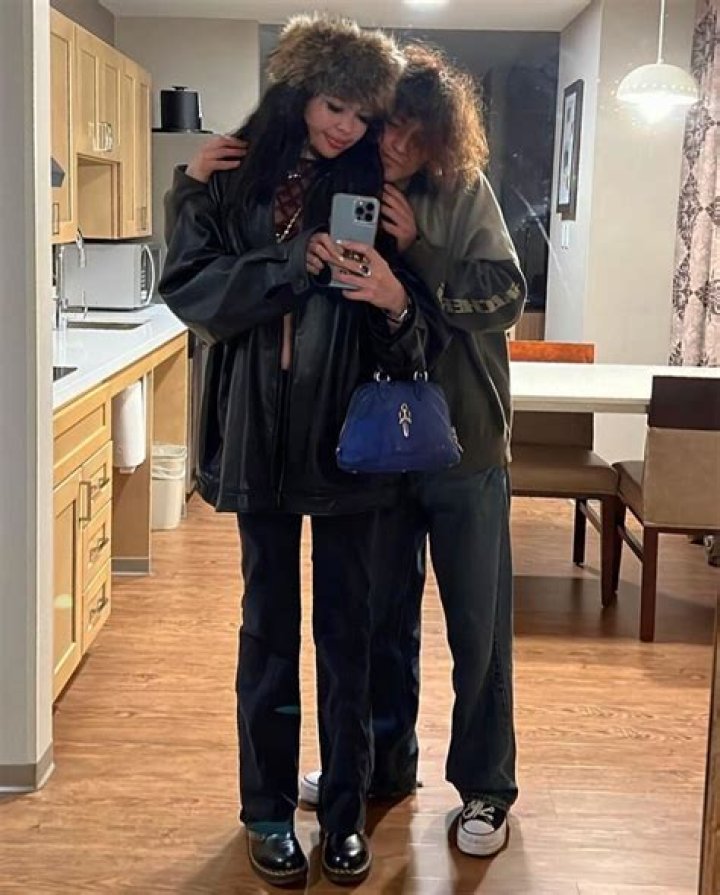 How Old Is Addison Riecke? Height, Birthday, Boyfriend, Wiki, Biography