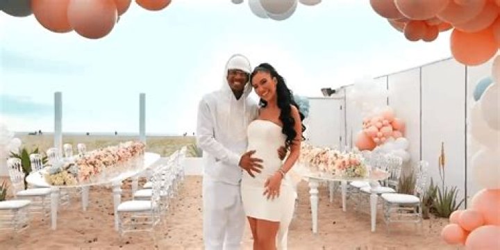 Instagram clues hint Micah and Emmas romance was a non-starter on Selling Sunset Sat 23 Apri