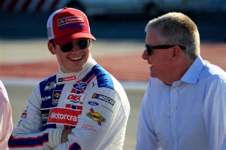 Is Jeb Burton Related To Jeff Burton?