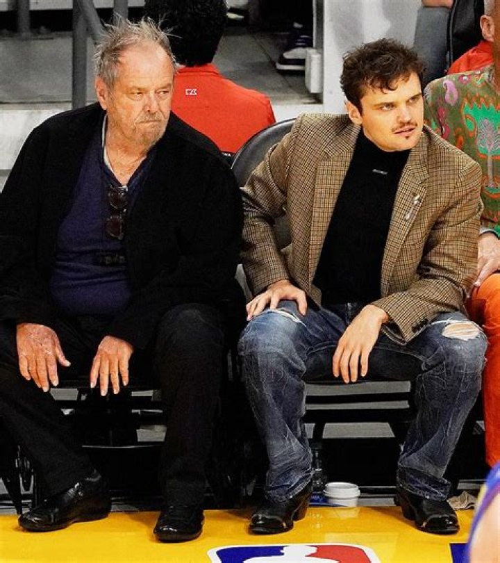 Jack Nicholson & Son Ray Sit Courtside At Lakers Game: Photos Hollywood Life