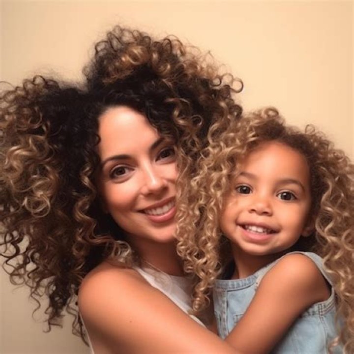 Jennifer Freeman, Who Played Claire in 'My Wife and Kids,' Has a Mini-Me Daughter with Curly Hair Ju
