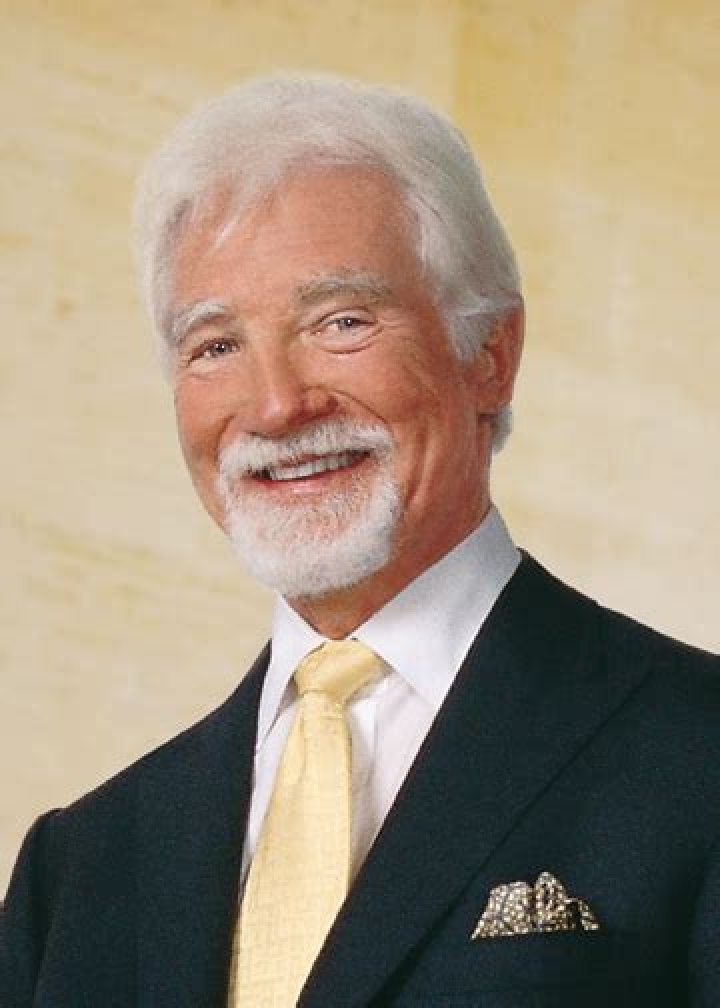 Jerry Sanders Net Worth |
