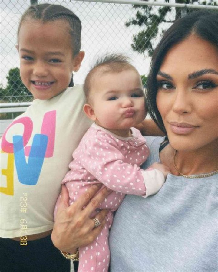 Jesiree Dizon Kids Kaiden And Charli From Previous Relationship As She Is Expecting New Baby With Sh ·
