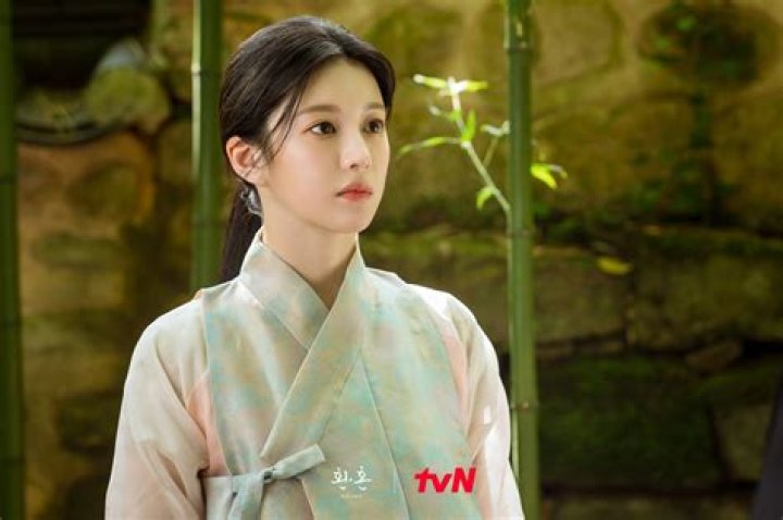 Jung So Min Age: Exploring the Life and Career of a Rising Star
