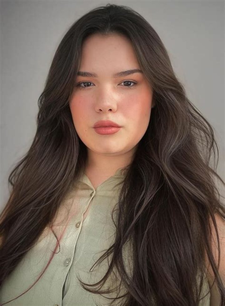 Madison De La Garza: The Rising Star of Hollywood