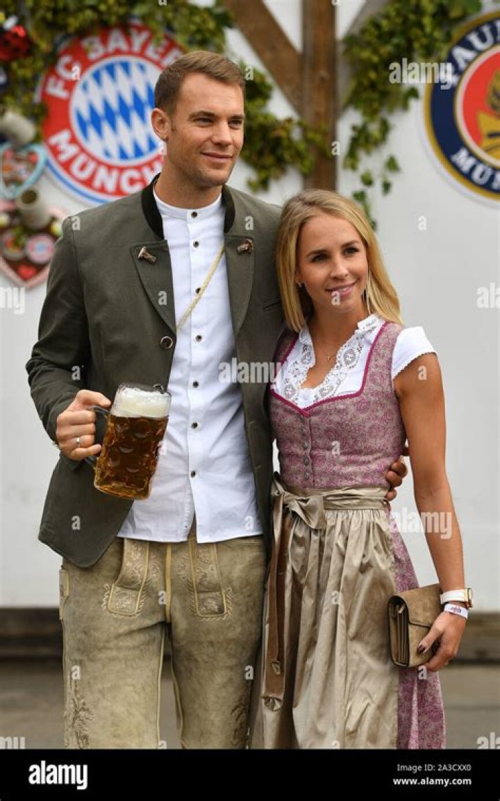 Manuel Neuer Wife, Girlfriend, Height, Weight, Age, Gay, Biography