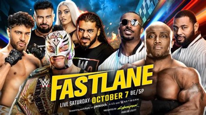 Paul Heyman's bizarre new look turns heads at WWE Fastlane |