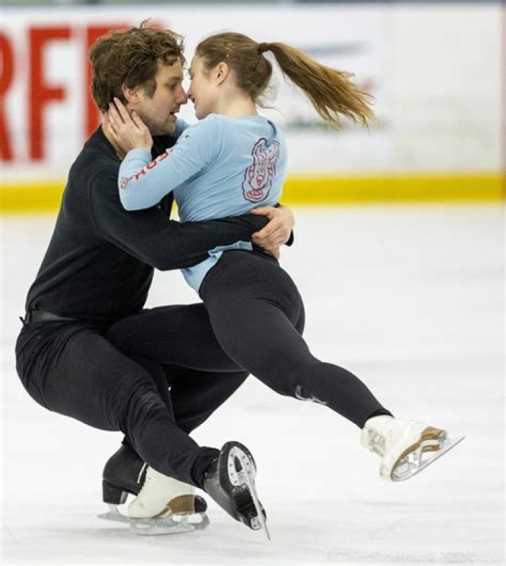 Scott Moir's Wife: The Woman Behind the Olympic Champion