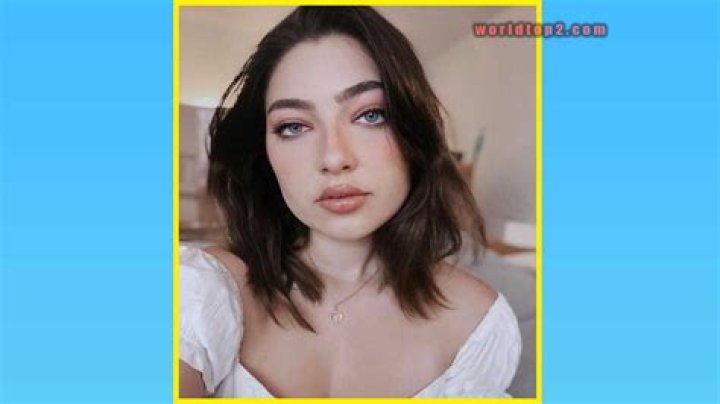 Shelby Young - Bio, Age, Wiki, Facts and Family ·