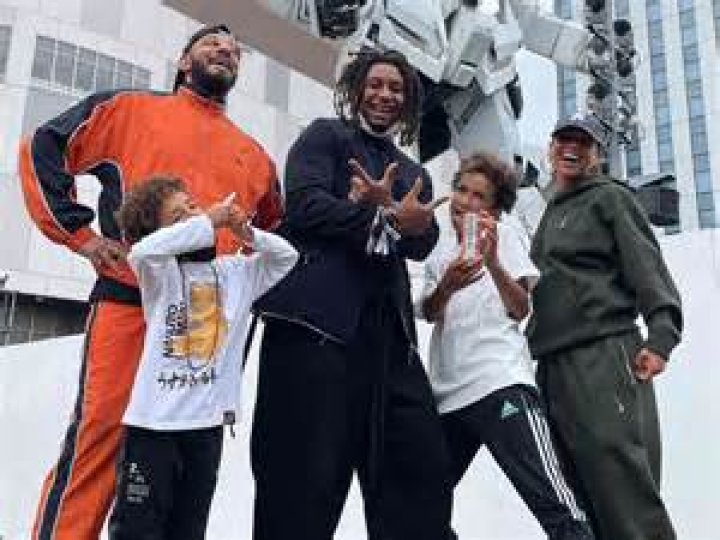 Swizz Beatz Big Ups Alicia Keys' Status & Is Forced To Defend Himself ·
