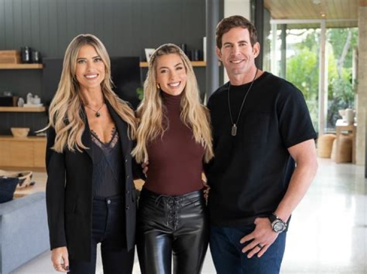 Tarek El Moussa Biography, Age, Wiki, Net Worth, Height, Weight, Girlfriend, Family & More ·