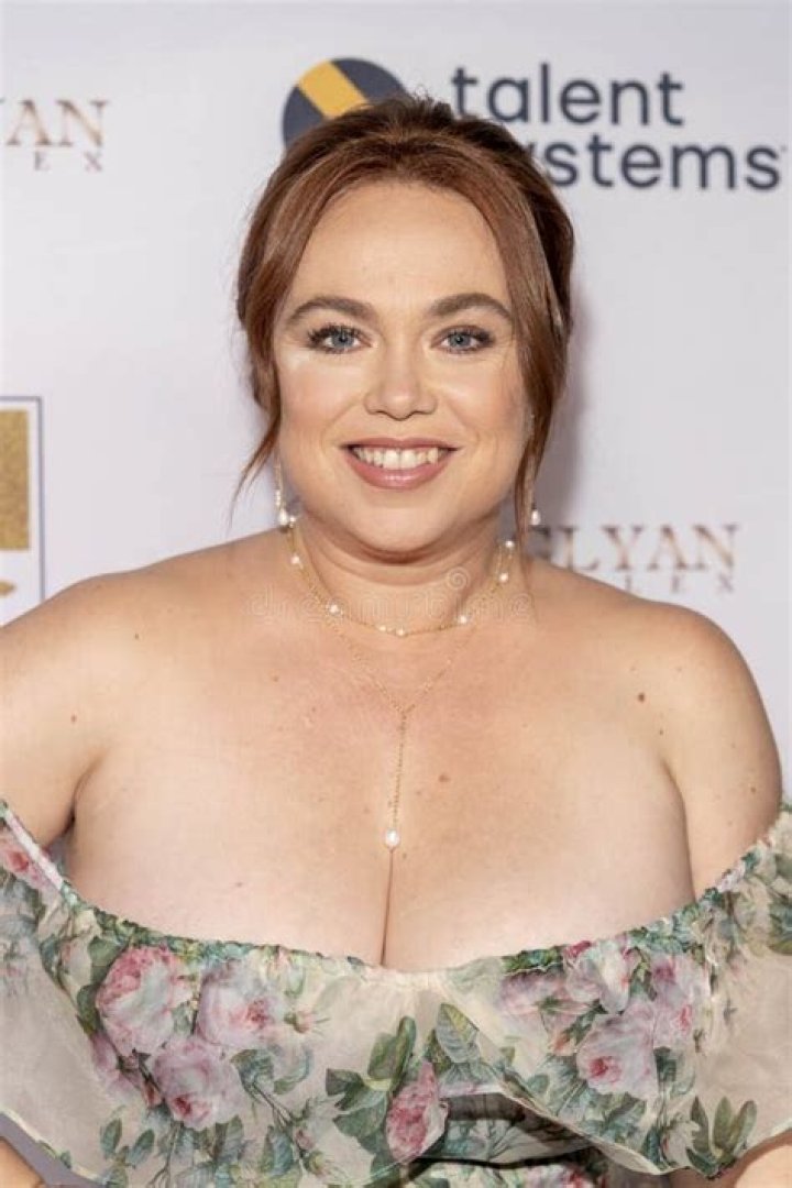 Uncover The Secrets: Amanda Fuller's Measurements Revealed