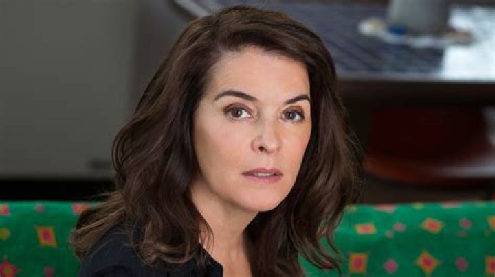 Uncover The Secrets Of Annabella Sciorra's Family Life: Exclusive Insights And Revelations