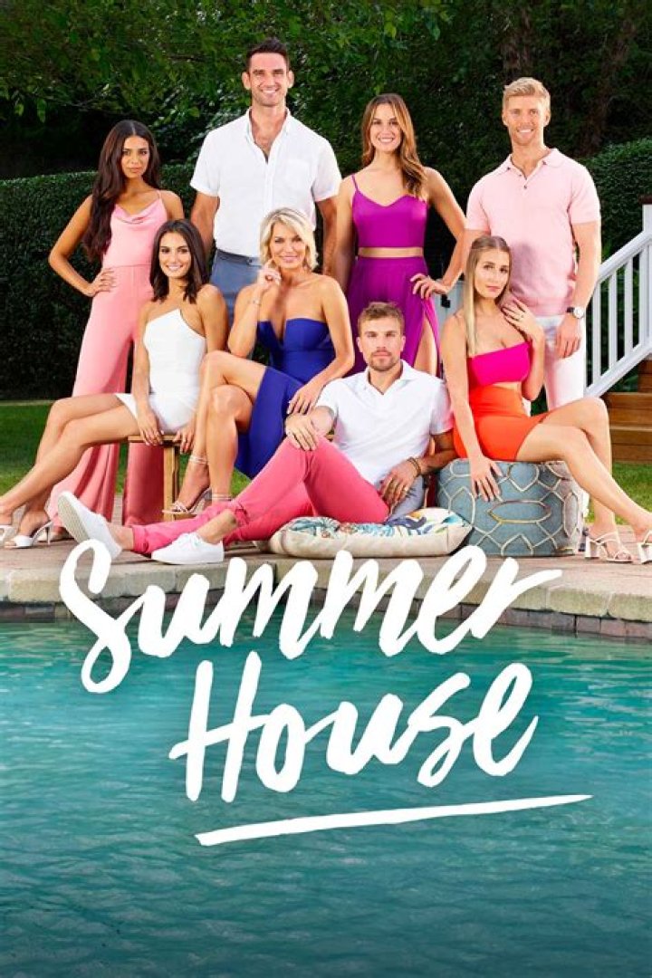 Uncover The Secrets Of Lindsay Summer House: A Reality TV Paradise
