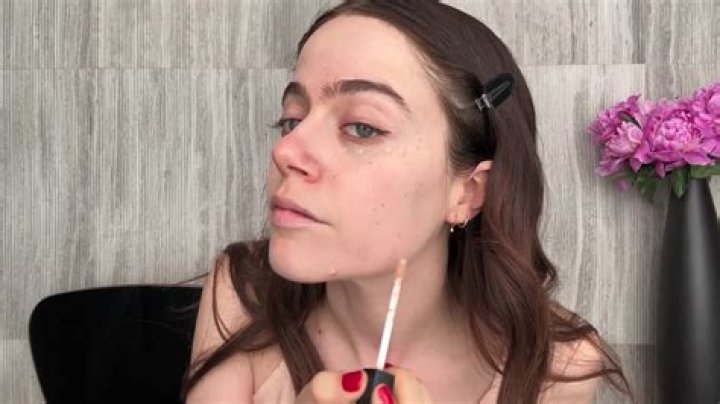 Unveiling The Secrets Of Molly Gordon's Dating Life: Exclusive Insights And Revelations
