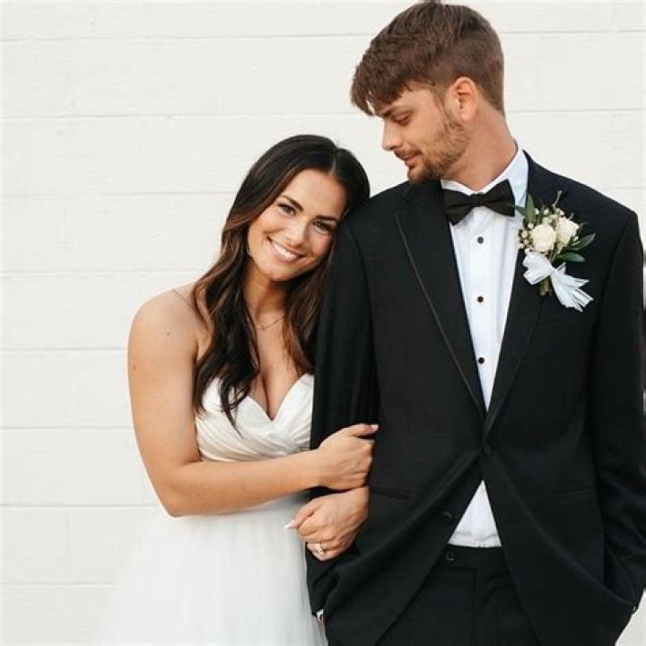 Wedding of Kyle Chandler and His Wife: A Celebration of Love