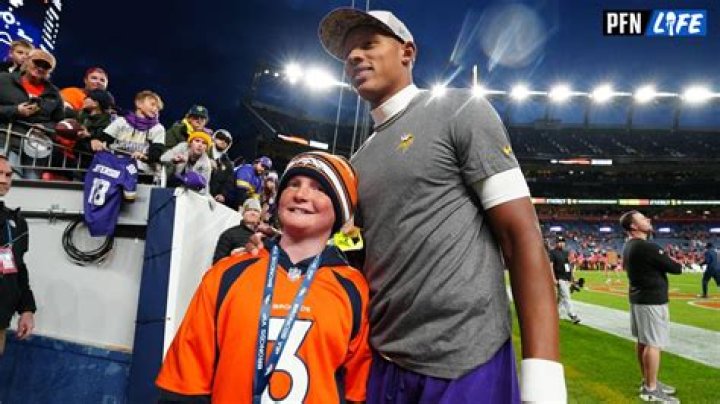 Who Are Joshua Dobbs Parents? Meet Stephanie and Robert Dobbs