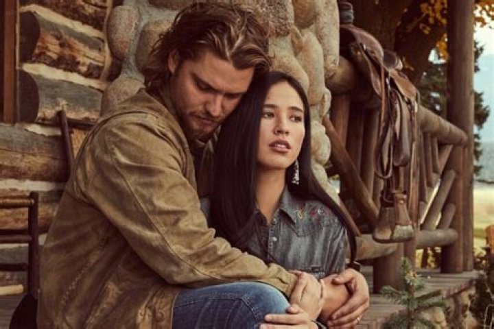 Yellowstones Kelsey Asbille On Monica Losing Her Baby (Exclusive) Hollywood Life